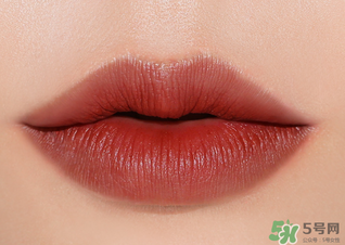 3ce909是什么颜色?3ce909口红试色